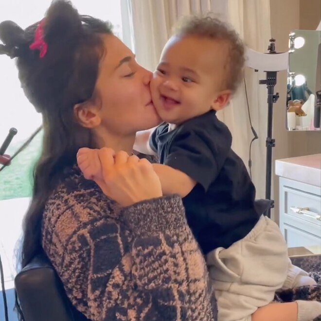 See How Kylie Jenner Spent Valentine’s Day With Baby Boy Aire See How Kylie Jenner Spent Valentine’s Day With Baby Boy Aire